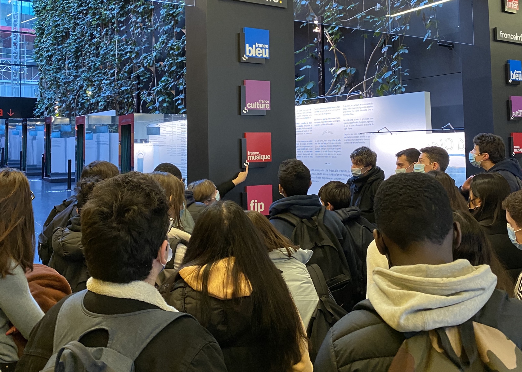 TOHU BAHUT Création In Situ  et Sensibilisation à l'art sonore et à la pratique théâtrale